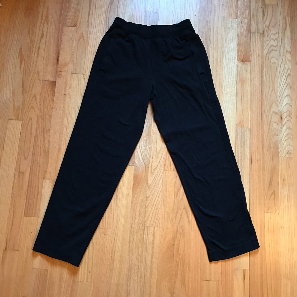 Lululemon small black Kung Fu sweatpants